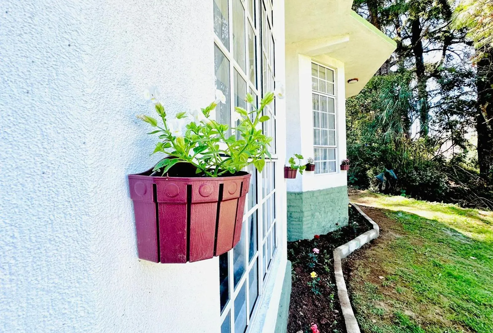 Lakeside Cottage By Clover Nuwara Eliya Sri Lanka