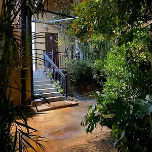  Auberge de jeunesse Promax